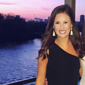 Meet your Posher, Anna read